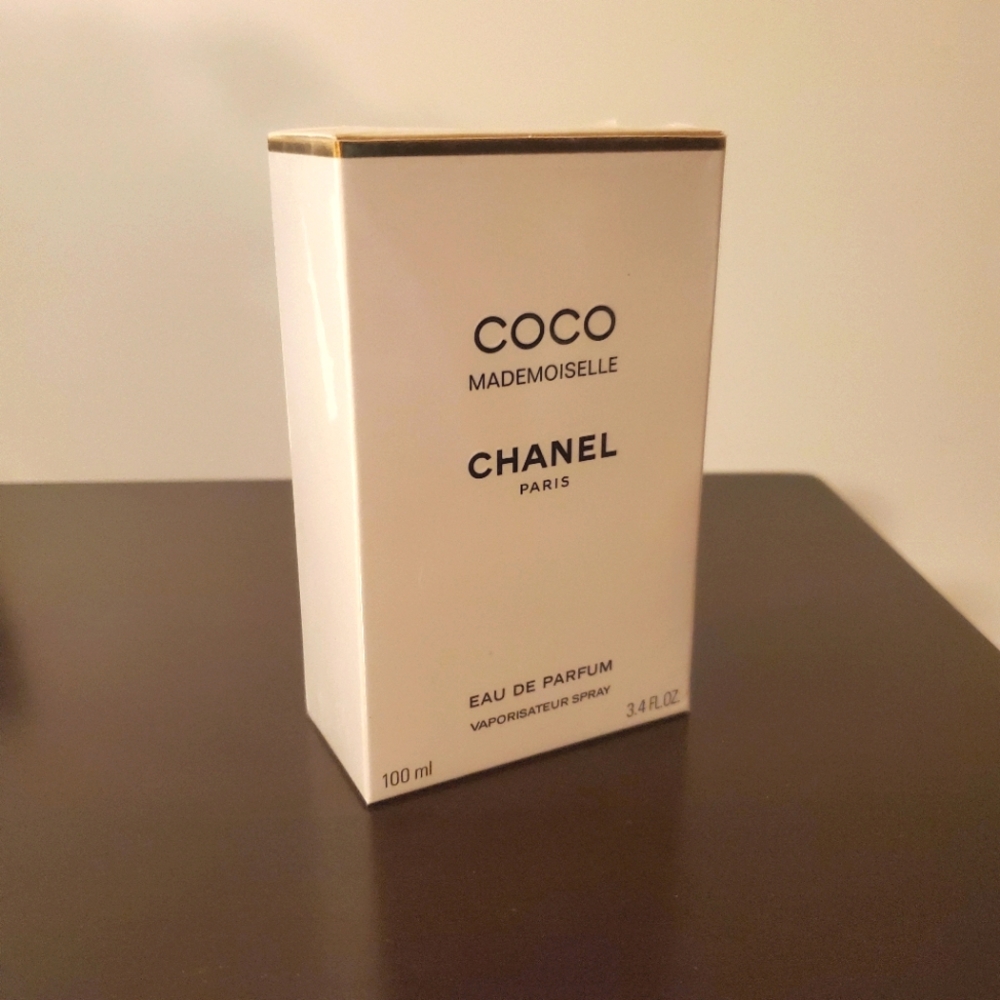 Chanel Coco Mademoiselle perfume